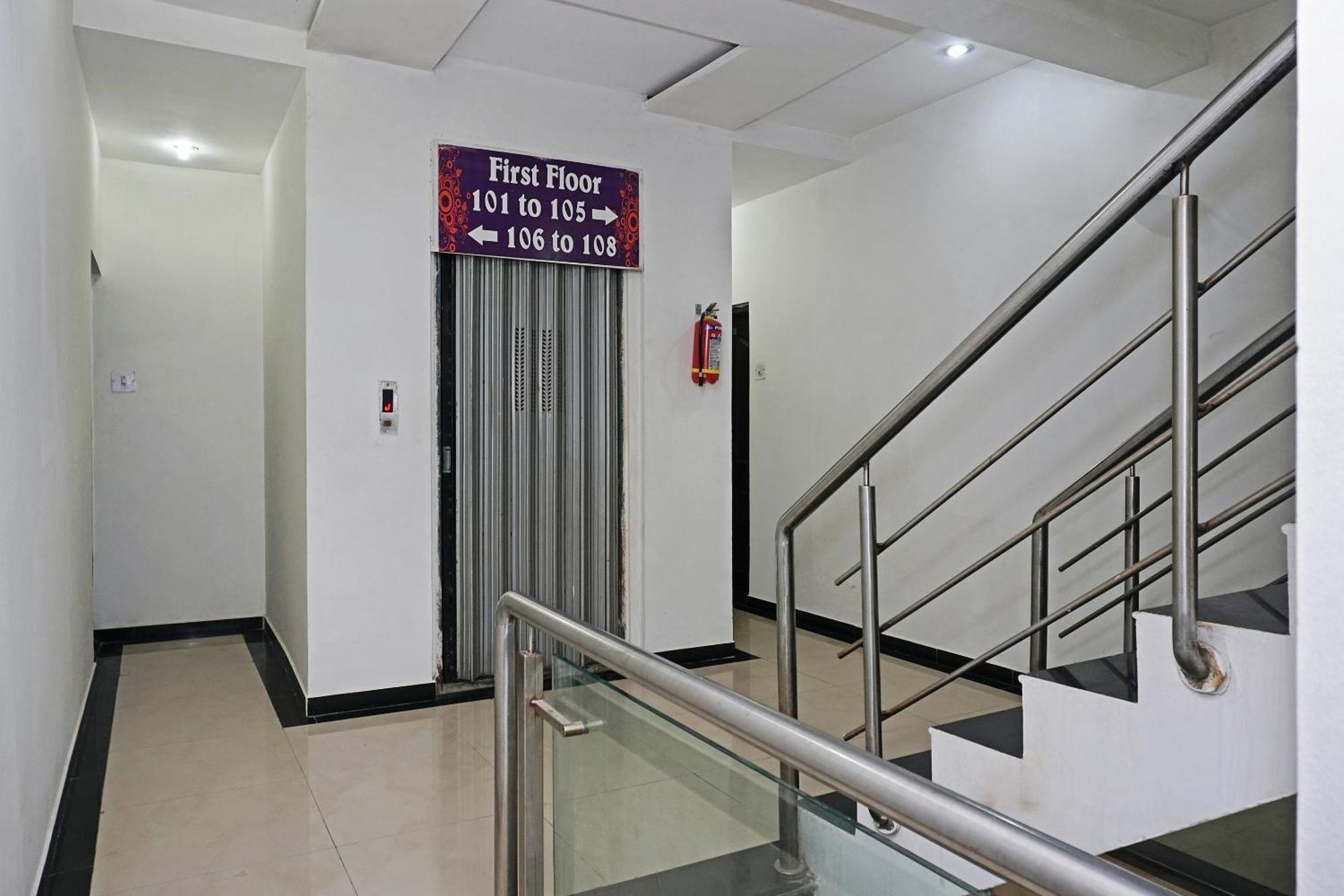 Super Hotel O Shirdi Sai Inn ภายนอก รูปภาพ