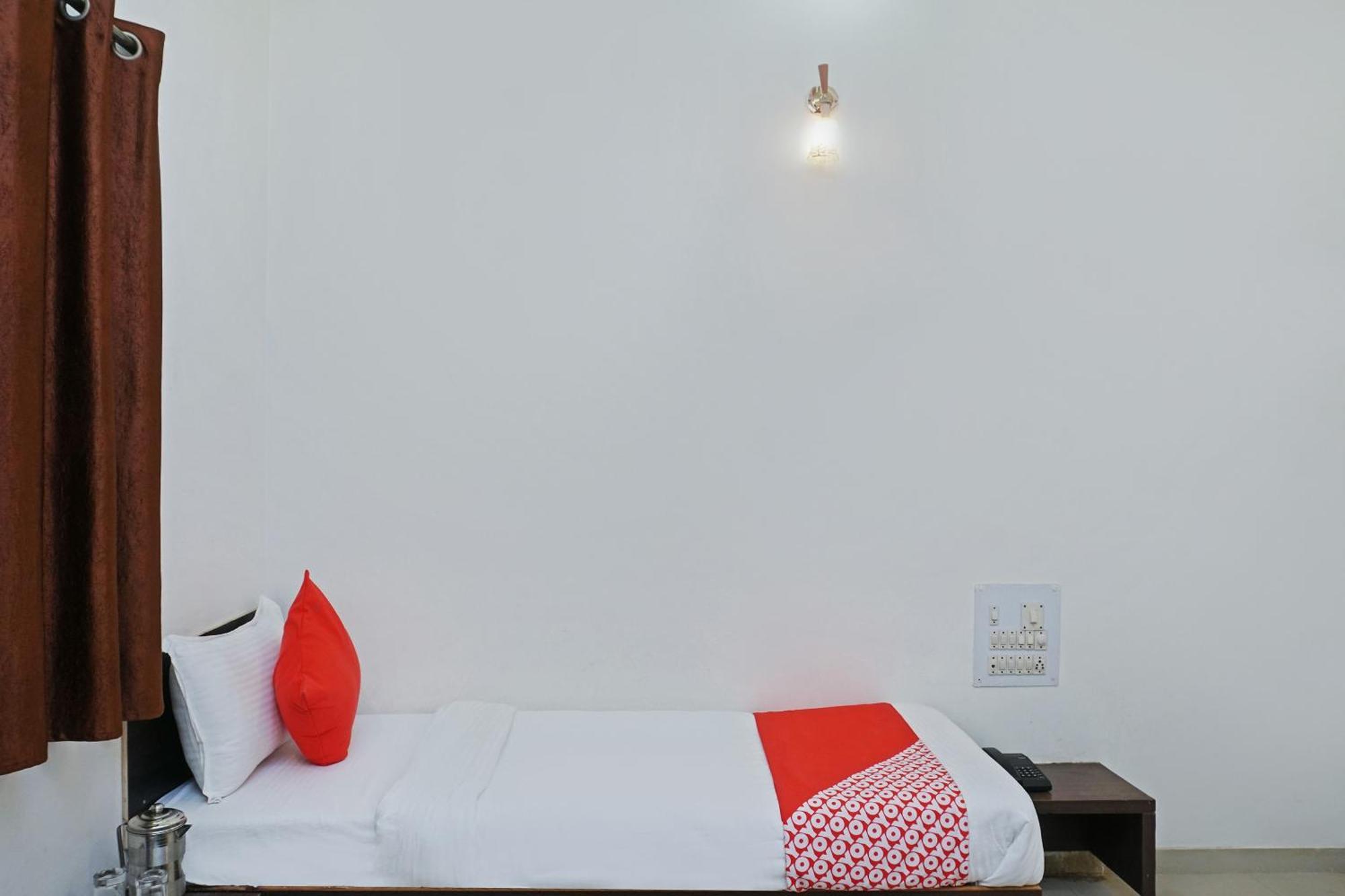 Super Hotel O Shirdi Sai Inn ภายนอก รูปภาพ